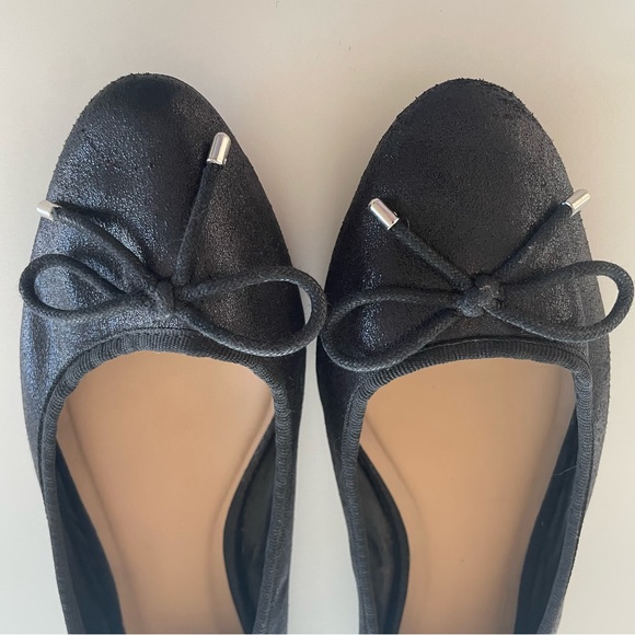 Forever 21 Black Ballet Flats - Picture 2 of 5